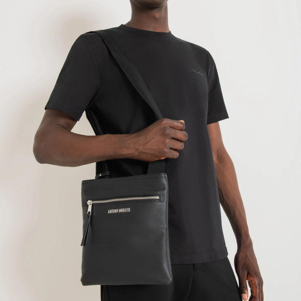 Antony Morato Messenger Bag MMAB00365-FA210074-9000-UN Black
